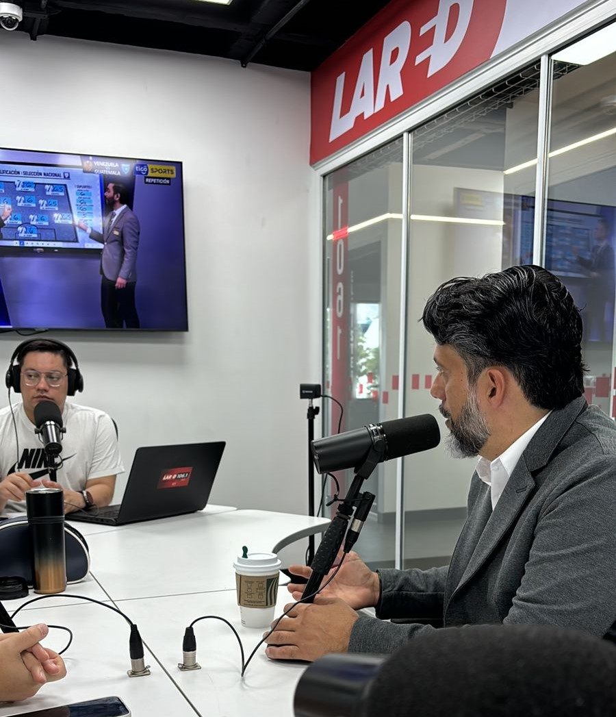 Entrevista en La Red 101.7, Guatemala